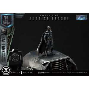 Prime 1 Studio Zack Snyder's Justice League Museum Masterline Diorama Bat-Tank Deluxe Version 
