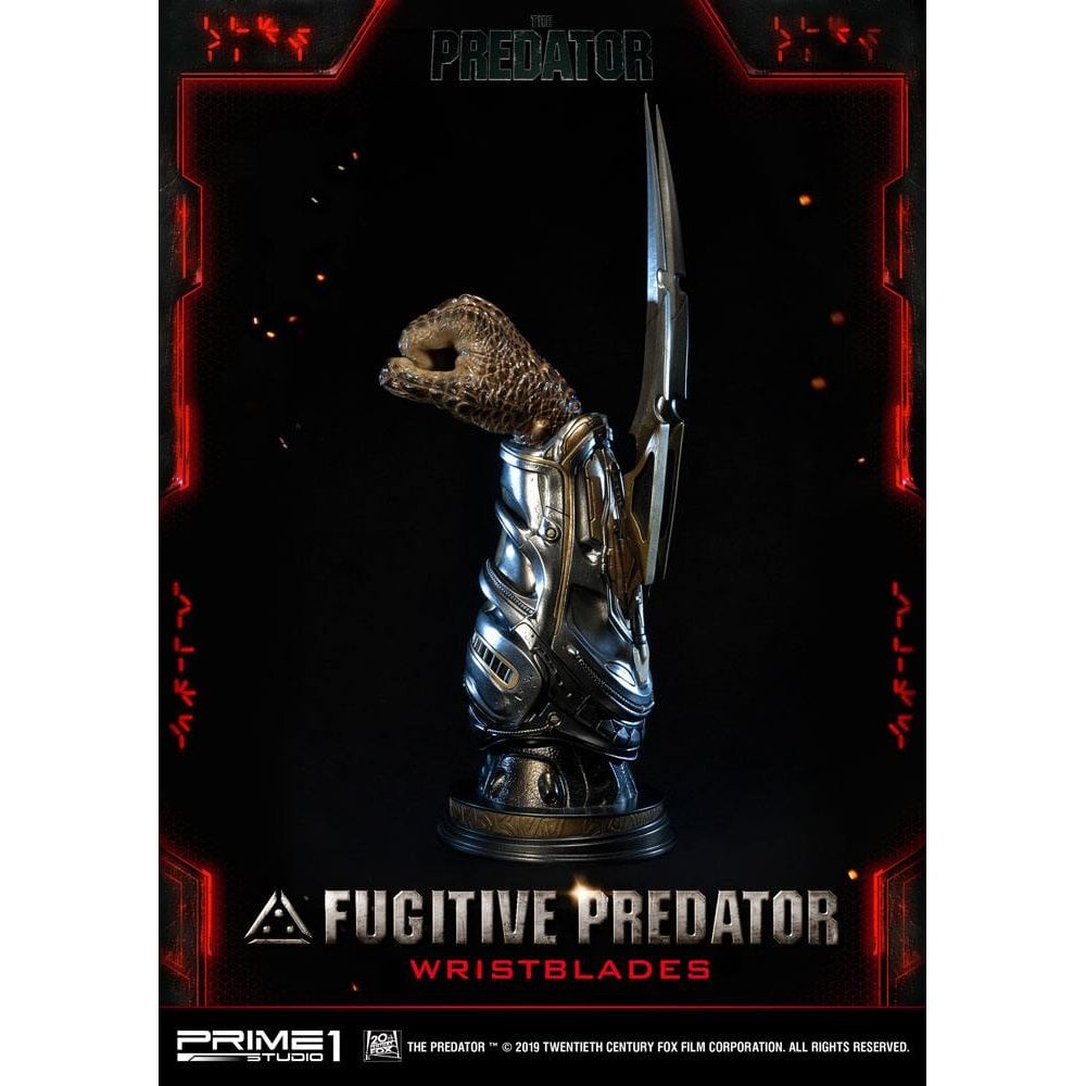 Predator 2018 Life Size Bust Fugitive Predator Wristblades 