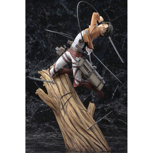 Kotobukiya Attack on Titan 1/8 Scale ARTFXJ Levi Renewal Package Ver. 