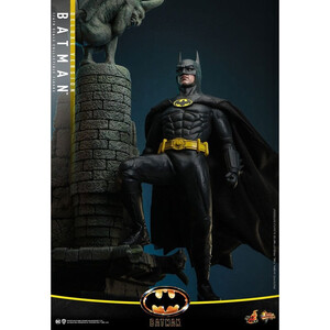 Hot Toys Batman (1989) Movie Masterpiece 1/6 Scale Batman (Deluxe Version) 