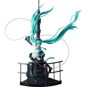 Good Smile Company Character Vocal Series 01 1/8 Scale Miku Hatsune Love is War Refined Ver. 