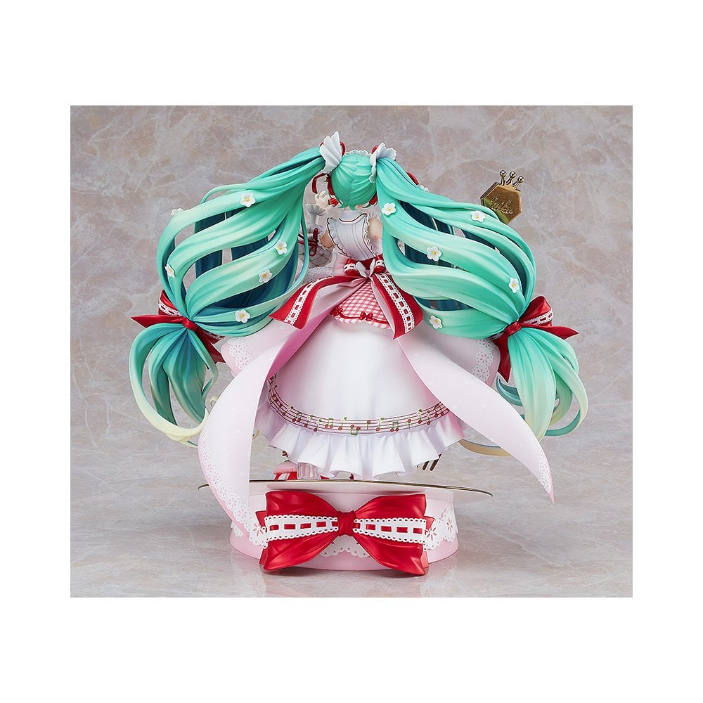 Hatsune Miku Scale Figure By Kentaro Yabuki - 1:7 PVC Collectible Figure (Max Factory)