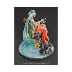 Good Smile Company Character Vocal Series 01 Hatsune Miku 1/7 Scale Hatsune Miku Gao Shan Liu Shui Ver. 
