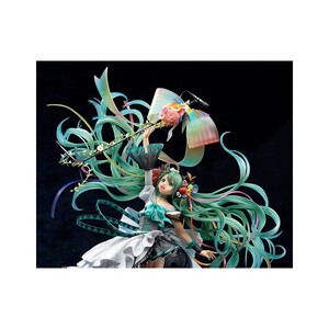 Good Smile Company Character Vocal Series 1/7 Scale Hatsune Miku Memorial Dress Ver. 