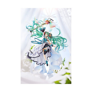 Good Smile Company Character Vocal Series 1/7 Scale Hatsune Miku Memorial Dress Ver. 