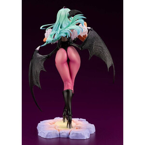 Kotobukiya Darkstalkers 1/7 Scale Bishoujo Morrigan 