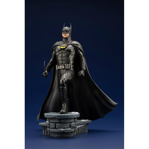 Kotobukiya DC Comics 1/6 Scale ARTFX The Flash Movie Batman 