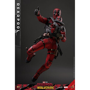Hot Toys Deadpool & Wolverine 1/6 Scale Movie Masterpiece Deadpool 