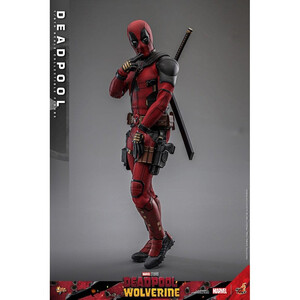 Hot Toys Deadpool & Wolverine 1/6 Scale Movie Masterpiece Deadpool 