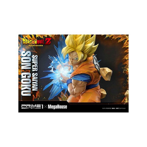 Megahouse Dragon Ball Z 1/4 Scale Super Saiyan Son Goku 