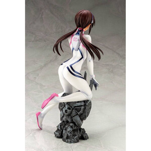 Kotobukiya Evangelion 4 1/6 Mari Makinami Illustrious White Plugsuit Ver. 