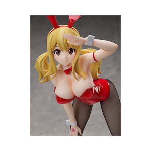 FREEing Fairy Tail 1/4 Scale Lucy Heartfilia Bunny Ver. 