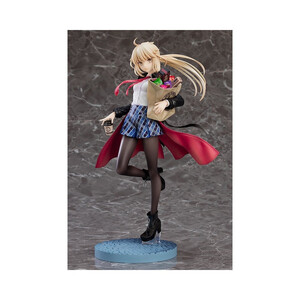 Good Smile Company Fate/Grand Order 1/7 Scale Saber/Altria Pendragon (Alter) Heroic Spirit Traveling Outfit Ver. 