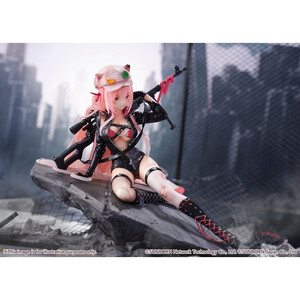 EStream Girls' Frontline SHIBUYA SCRAMBLE FIGURE 1/7 Scale UKM-2000 Gale Lightning -Wounded Ver.- 
