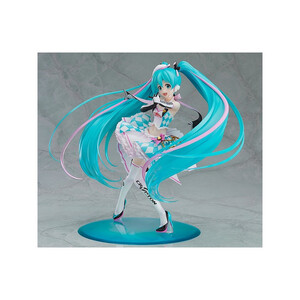Good Smile Racing Hatsune Miku GT Project 1/8 Scale Racing Miku 2019 Ver. feat. Annindoufu 