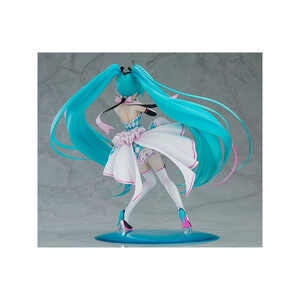 Good Smile Racing Hatsune Miku GT Project 1/8 Scale Racing Miku 2019 Ver. feat. Annindoufu 