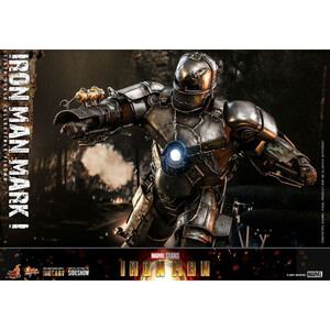 Hot Toys Iron Man 1/6 Scale Movie Masterpiece Scale Iron Man Mark I 
