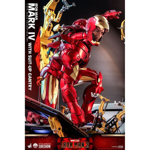 Hot Toys Iron Man 2 1/4 Scale Iron Man Mark IV with Suit-Up Gantry 