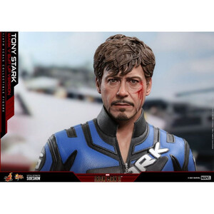 Hot Toys Iron Man 2 Movie Masterpiece 1/6 Scale Tony Stark (Mark V Suit Up Version) 