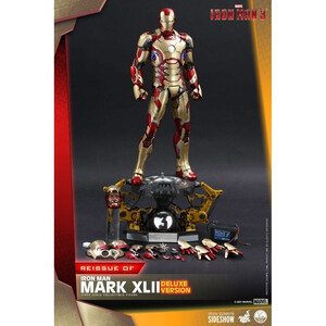 Hot Toys Iron Man 3 1/4 Scale Iron Man Mark XLII Deluxe Ver. 