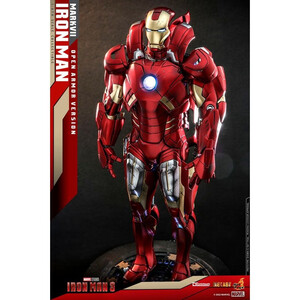 Hot Toys Iron Man 3 Diorama 1/6 Scale Iron Man Mark VII (Open Armor Version) 
