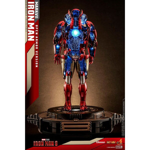 Hot Toys Iron Man 3 Diorama 1/6 Scale Iron Man Mark VII (Open Armor Version) 