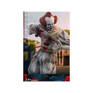 Hot Toys IT Chapter 2 Pennywise 1/6 Scale Statue 