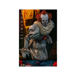 Hot Toys IT Chapter 2 Pennywise 1/6 Scale Statue 