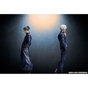 Good Smile Company Jujutsu Kaisen 1/7 Scale Satoru Gojo: Tokyo Jujutsu High School Ver. 
