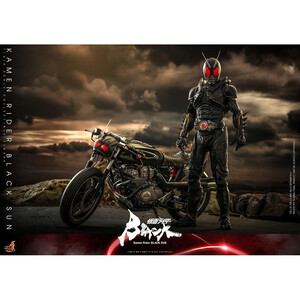 Hot Toys Kamen Rider Black Sun 1/6 Scale Kamen Rider Black Sun 