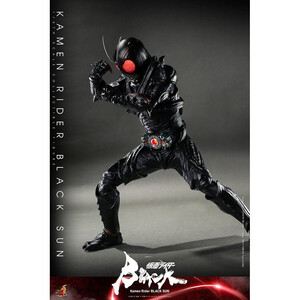 Hot Toys Kamen Rider Black Sun 1/6 Scale Kamen Rider Black Sun 