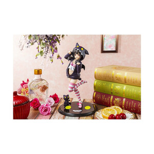 Kadokawa Kono Subarashii Sekai ni Syukufuku wo! 1/7 Scale Megumin Hoodie Look Chomusuke ver. 