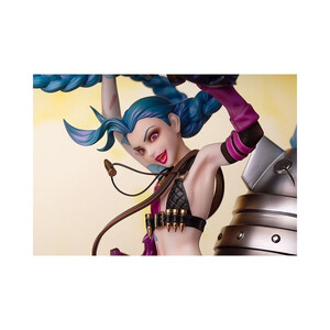 Myethos League of Legends 1/7 Scale Jinx - Severely damaged packaging 