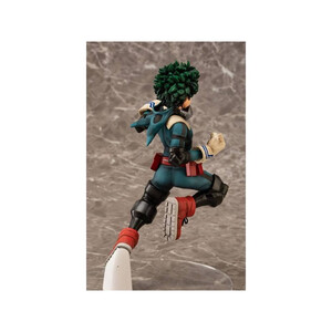 Takara Tomy My Hero Academia 1/8 Scale Izuku Midoriya 