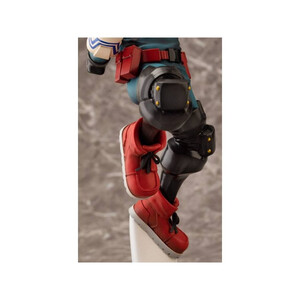 Takara Tomy My Hero Academia 1/8 Scale Izuku Midoriya 