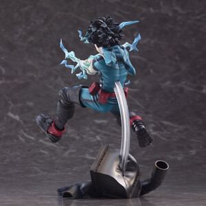 Takara Tomy My Hero Academia 1/8 Scale Izuku Midoriya 