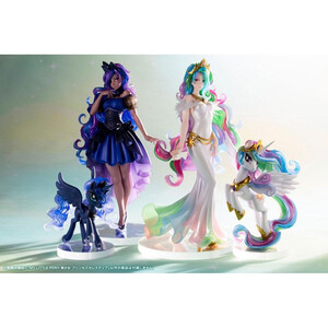 Kotobukiya My Little Pony 1/7 Scale Bishoujo Princess Celestia - Damaged packaging 