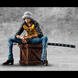 Megahouse One Piece Portrait of Pirates Playback Memories Trafalgar Law 
