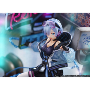 EStream Re: Life in a Different World from Zero 1/7 Scale Rem -Neon City Ver.- 