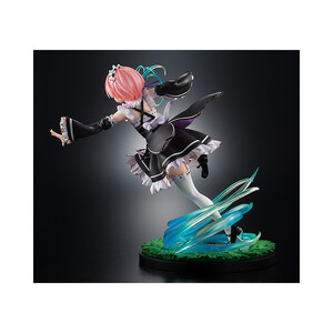 Kadokawa Re:ZERO -Starting Life in Another World- 1/7 Scale Ram Battle with Roswaal Ver. 