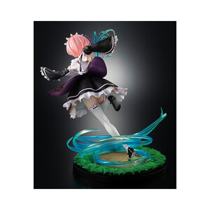 Kadokawa Re:ZERO -Starting Life in Another World- 1/7 Scale Ram Battle with Roswaal Ver. 
