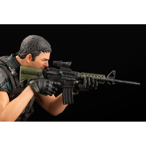 Kotobukiya Resident Evil Vendetta 1/6 Scale Chris Redfield 