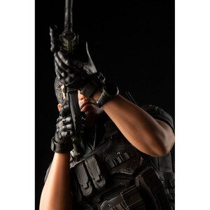 Kotobukiya Resident Evil Vendetta 1/6 Scale Chris Redfield 