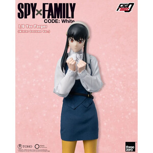 ThreeZero Spy x Family 1/6 Scale FigZERO Yor Forger (Winter Costume Ver.) 