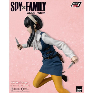 ThreeZero Spy x Family 1/6 Scale FigZERO Yor Forger (Winter Costume Ver.) 