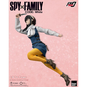ThreeZero Spy x Family 1/6 Scale FigZERO Yor Forger (Winter Costume Ver.) 