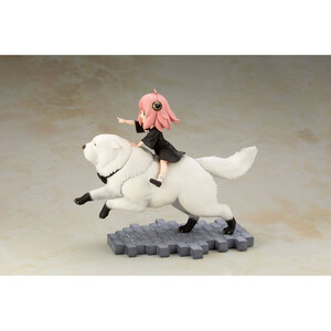 Kotobukiya Spy x Family 1/7 Scale Anya Forger & Bond Forger Bonus Edition 