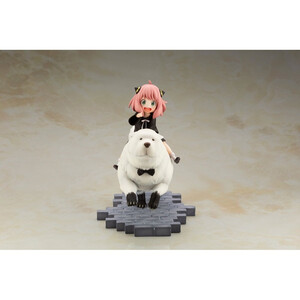 Kotobukiya Spy x Family 1/7 Scale Anya Forger & Bond Forger Bonus Edition 