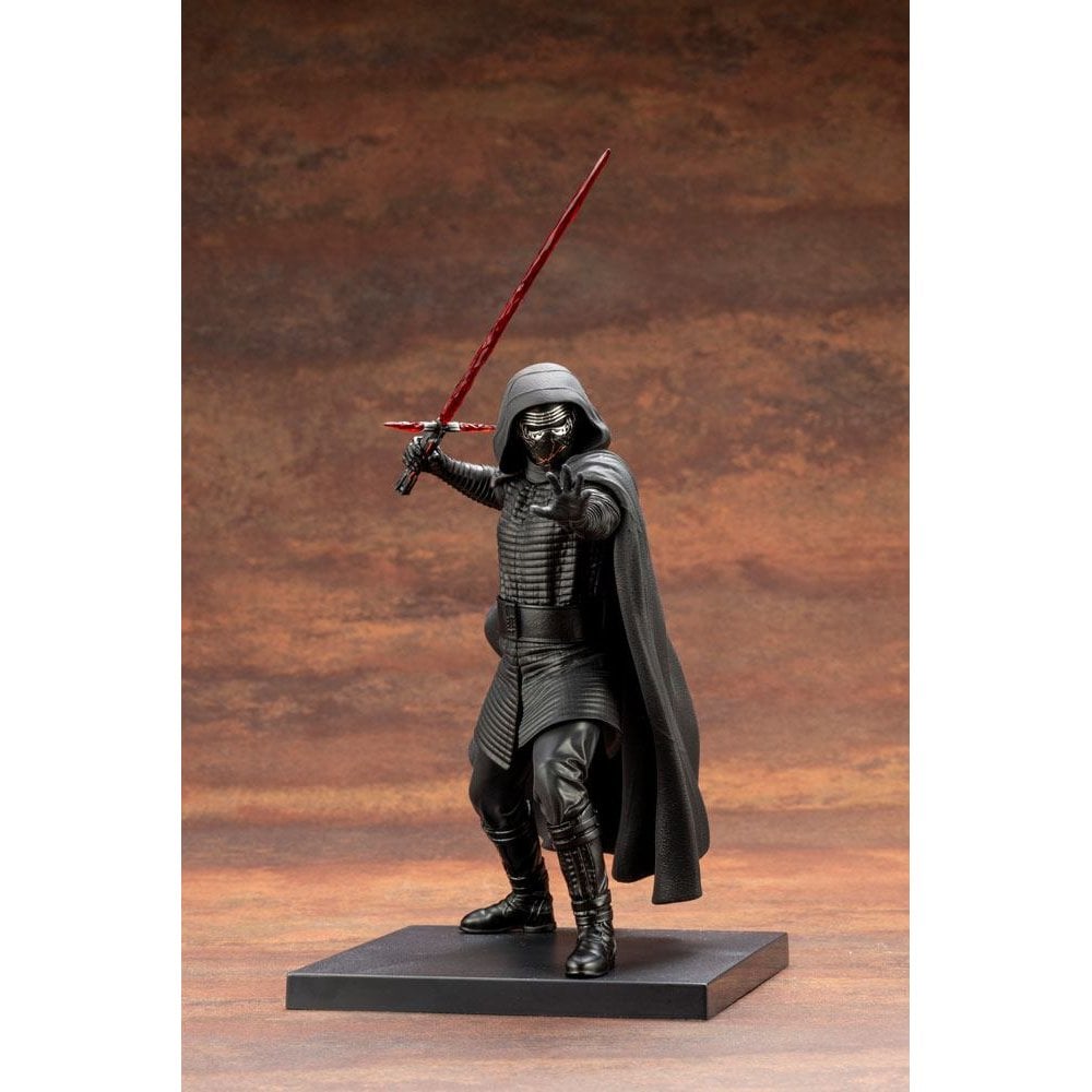 スターウォーズ ARTFX＋ KYLO REN Amazon.co.jp: ARTFX+ STAR WARS カイロ・レン スカイウォーカー