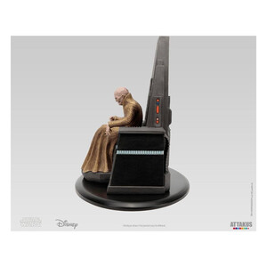 Attakus Star Wars Episode V Elite Collection Non Scale Snoke on his throne 